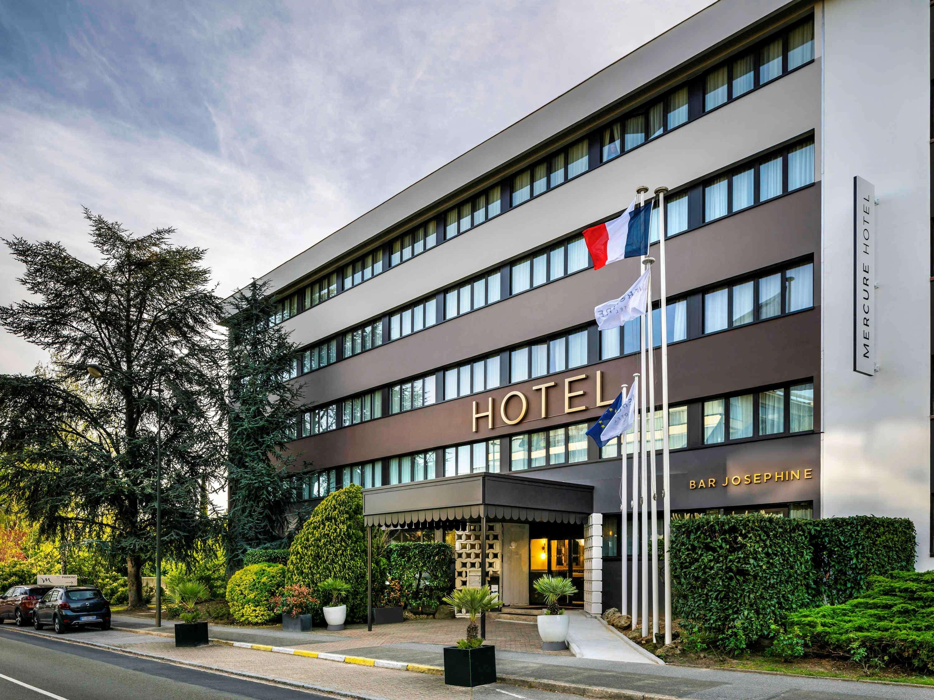 Mercure Versailles Paris Ouest Exterior foto